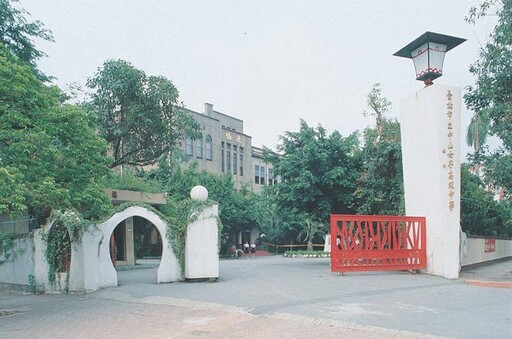 中山女中「午餐起義」成功 全面開放外食訂購之後／尤榛嚴