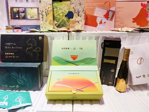 嘉義之光島座 × 司法影展 攜手聯名《島耀星光》禮盒亮相引注目