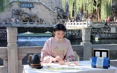 生在澎湖的山東姑娘陳雅欣 以濟南清泉沖泡臺灣高山茶演繹兩岸情