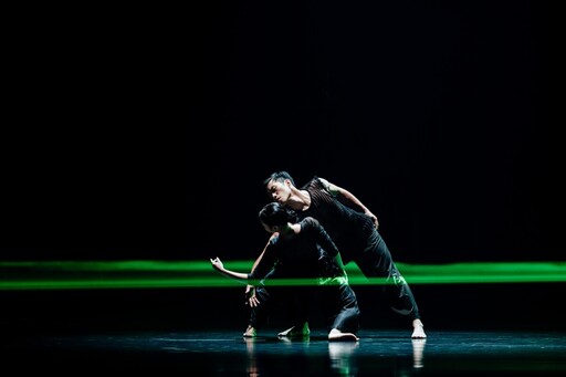 南台灣僅此一站！《關不掉的耳朵》以聲為舞 席捲衛武營