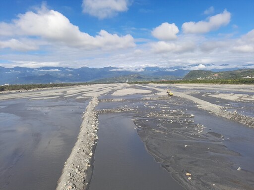 極端氣候挑戰加劇 臺東縣府持續加速卑南溪水覆蓋修復