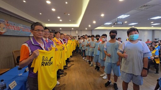 新高雄獅子會攜手20單位捐贈仁武高中深耕計畫 贈15萬助學能量扎根教育現場