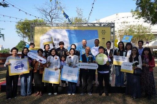 張麗善啟動微冊愛閱讀生活節 串聯耕雲圖願景打造永續閱讀城市