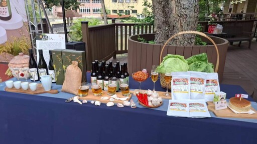 從育種到產品化 嘉大發表精釀啤酒、大吟釀、泡菜與無麩質戚風蛋糕