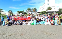 高雄市政府海洋局舉辦國家海洋日淨灘活動