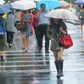 快訊／雷雨來襲！松山機場暫停地面作業