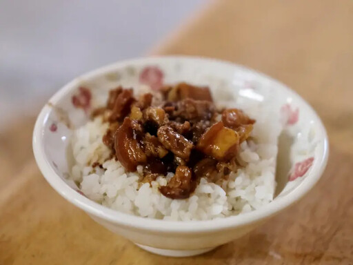 滷肉飯套餐150元！端上桌全場秒傻眼