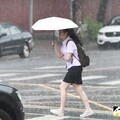 雷雨當空！澎湖機場暫停地面作業