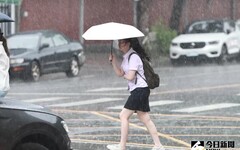 雷雨當空！澎湖機場暫停地面作業