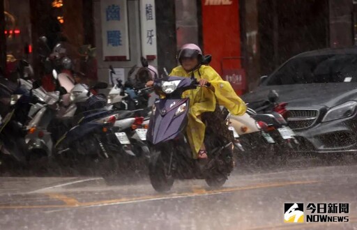 降大雷雨！嘉義機場暫停地面作業、航班延誤