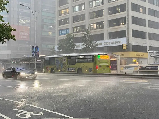 雷雨影響 嘉義機場15：25起暫停地面作業