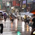 雷雨轟炸！嘉義機場15點30分起暫停地面作業