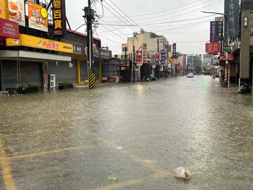 高雄仁武淹水惡夢再臨！兩大排遇颱風又溢堤