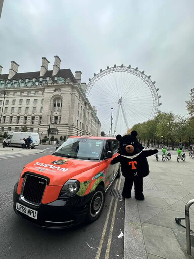 台灣奪銀獎！觀光品牌計程車穿梭倫敦市中心