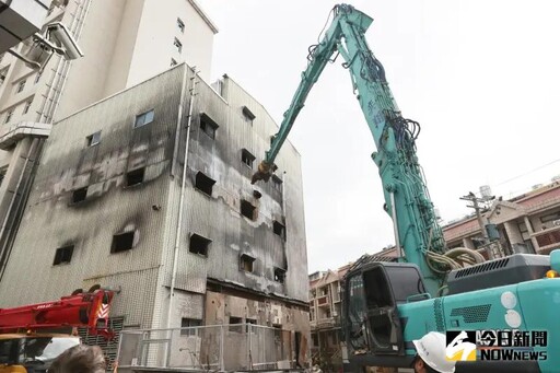 安泰醫院大火9死 屏縣府強制拆除違建