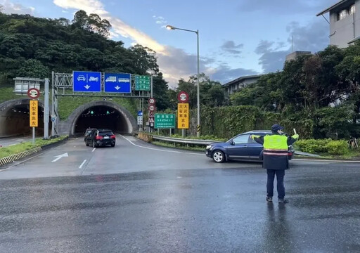 蘇花路廊湧南下車潮 公路局籲走蘇花改路段