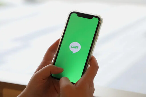 iPhone隱藏招曝光！偷看LINE訊息不顯示已讀