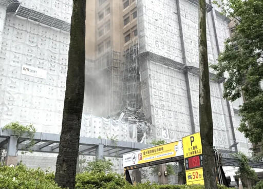 台大醫院外牆鷹架倒塌！驚傳1名移工疑失聯