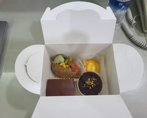 預算被砍光!卓榮泰自掏腰包購買媒體餐盒