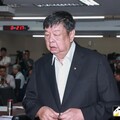 高齡換照年齡擬下修 陳雪生：我也是受害者