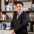黃偉哲滿意度六都進步最多