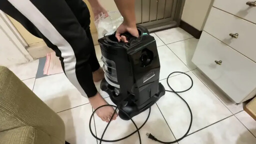 男大生應徵「除蟎師」 沒上工慘背15萬債