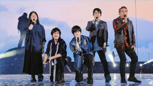 唱這1曲全場噴淚 五月天陪歌迷悼念「他」