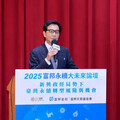 兄弟重返富比士台灣首富 蔡明忠稱不足為提