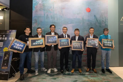 台中百貨公司很藝文到中友看畫展廣三聽音樂