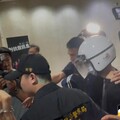 夜店公關遭割喉！醫曝「恐怖情人」警訊
