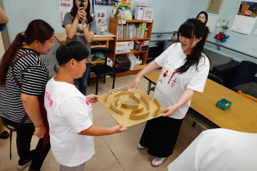Vannise溫倪詩號召響應瑪利亞安老家園籌建