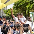 柯文哲羈押滿週年！民眾黨走讀與警方爆衝突