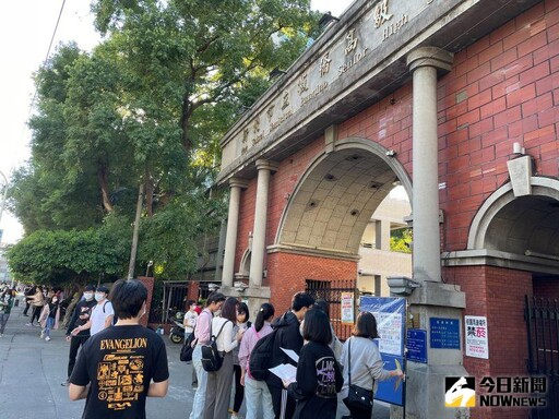 板中開放學生訂外食 一年後反回流校園食堂