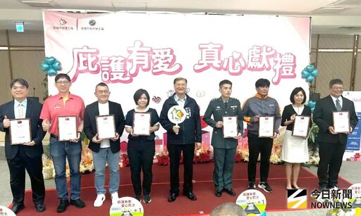 高雄市政府勞工局行銷庇護工場商品助弱勢