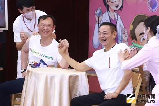 蔡振南、石崇良「牽手」打新冠流感疫苗