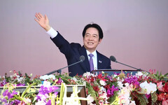 致敬鏟子超人！總統：小小多山國家何等偉大