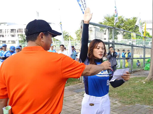 中油石化事業部舉辦職安及石化盃慢速壘球賽