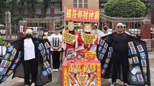FDA早就放行！台灣加熱菸還在卡關 立委轟：放任違法