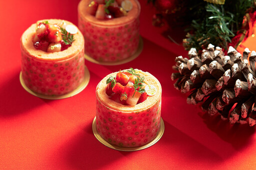 白雪紅果間的甜蜜魔法｜聖誕嘉年華限定甜點登場