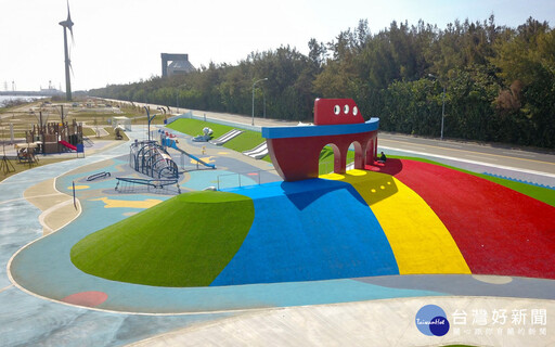 彰化縣第一座水岸遊憩公園 嬉濱海豚公園竣工啟用