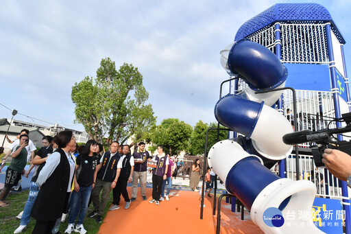 埔南公園「溜滑梯」戴上埔鹽順澤宮冠軍帽 成打卡吸睛景點