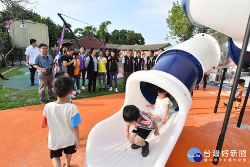 埔南公園「溜滑梯」戴上埔鹽順澤宮冠軍帽 成打卡吸睛景點