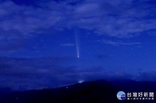 紫金山–阿特拉斯彗星全台掀熱追潮 桃園濱海用手機就能拍到