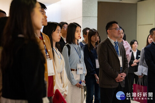 馬英九基金會率領陸生團參訪長庚大學 致敬創辦人對醫療與教育的貢獻