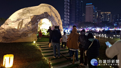 台灣燈會人潮滿滿 「城市聚光燈」多「原」燈飾藏細節