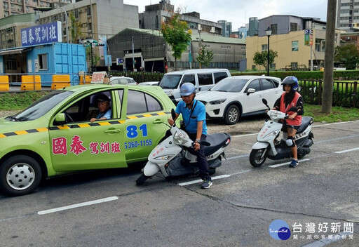 桃園市限量全額補助機車駕訓 學會再騎安心上路