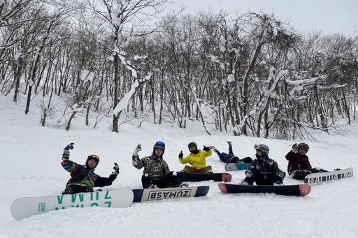 弘光科大運休系學生赴日研習滑雪 增進國際就業移動力