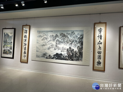 「以家之名-柯適中一家畫展」 南投文化局開闢三館場展出