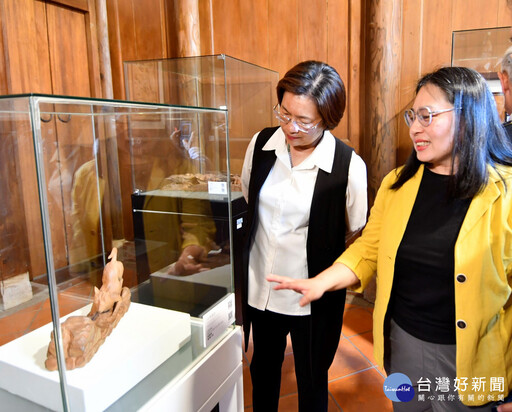 彰化木雕人間國寶傳承二代 施懿紋木雕傳習學成十年個展