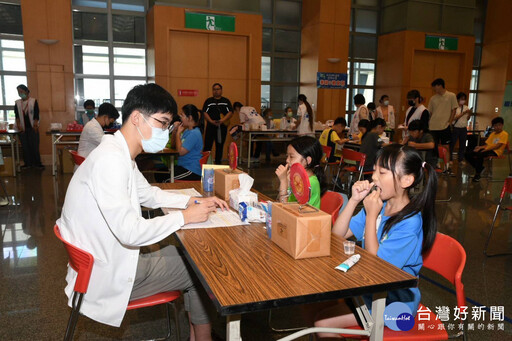 新北國小學童潔牙比賽 強化口腔健康意識